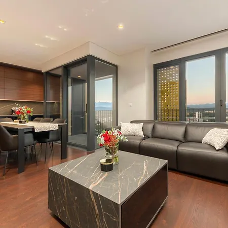 Skyline Luxury Jana * Любляна